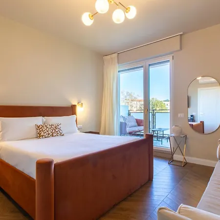 Daplace - Corso Sempione בית הארחה