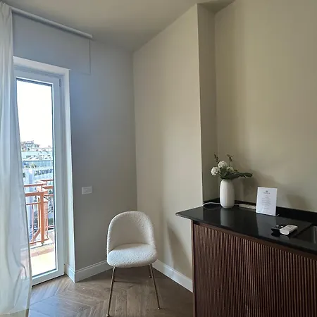 Daplace - Corso Sempione בית הארחה 3*