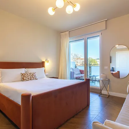 Daplace - Corso Sempione 3* Mediolan